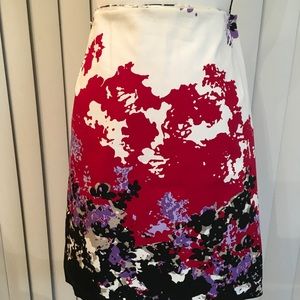 Elie Tahari Short floral mini dress zipper in the back